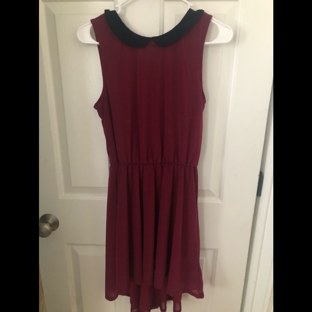 Women’s size 4 divided lightweight summers dress